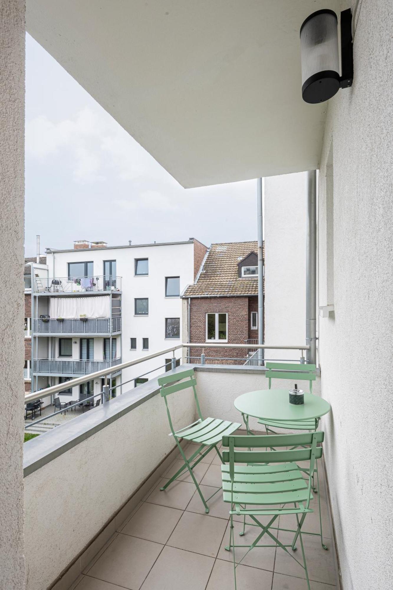 Olive Apartments - 2X Kingsize Betten - Sehr Zentral Леверкузен Екстериор снимка